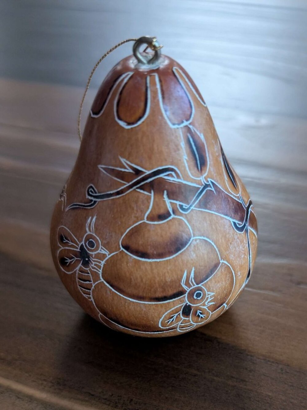 Lucuma Hand-Painted Peruvian Folk Art Gourd Ornament Bees/Beehive
